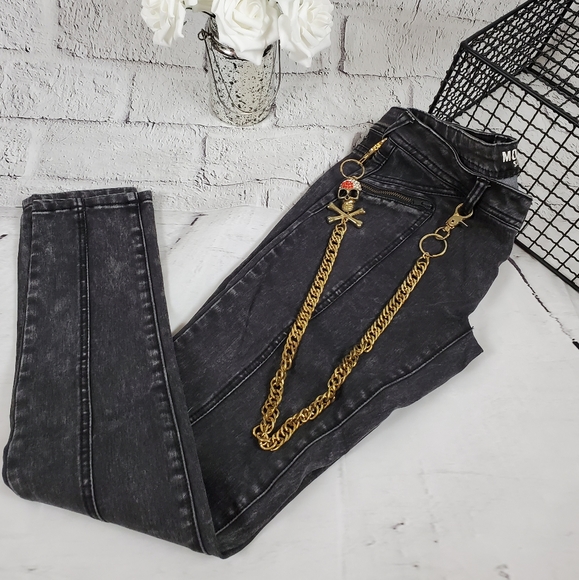 Skull & cross bones chain - Picture 3 of 6